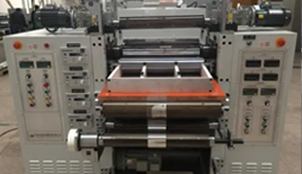 壓延機設備生產的矽膠加熱片的特點與應(yīng)用領域